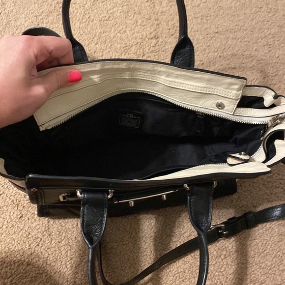 Coach shoulder bag - Picture 5 of 6